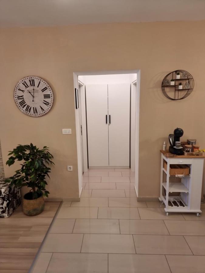 Apartment Lux Zadar Bagian luar foto