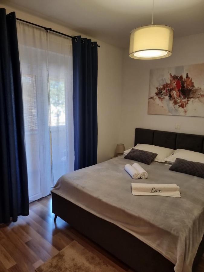 Apartment Lux Zadar Bagian luar foto